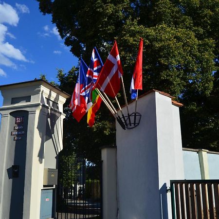 Penzion Vila Elektra Bechyne Exterior photo